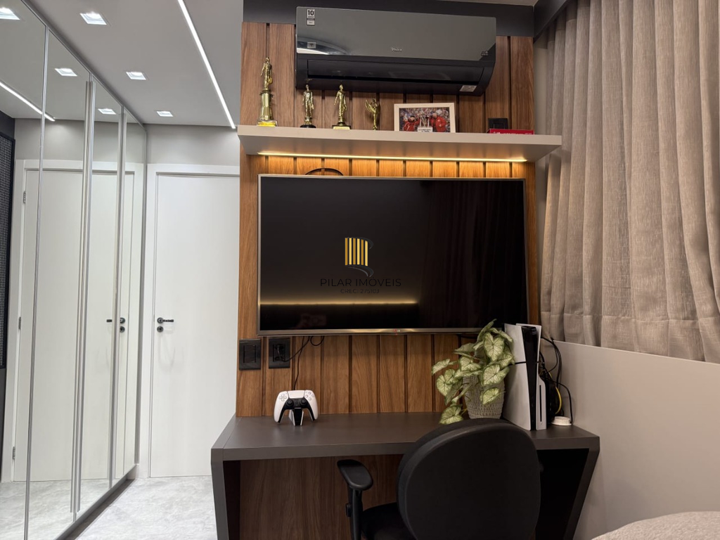 Apartamento 2 dormitórios no bairro Cristal