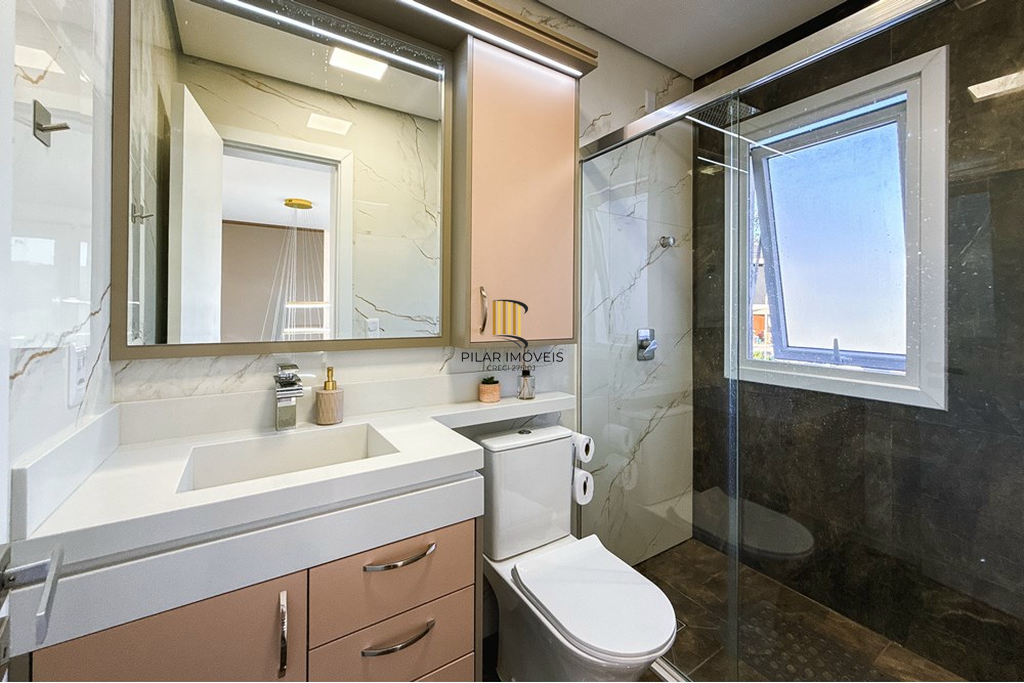 Casa de Condomínio 3 dormitórios no bairro Sanga Funda