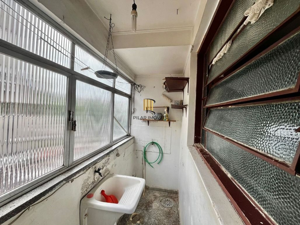 Apartamento 2 dormitórios no bairro Passo da Areia