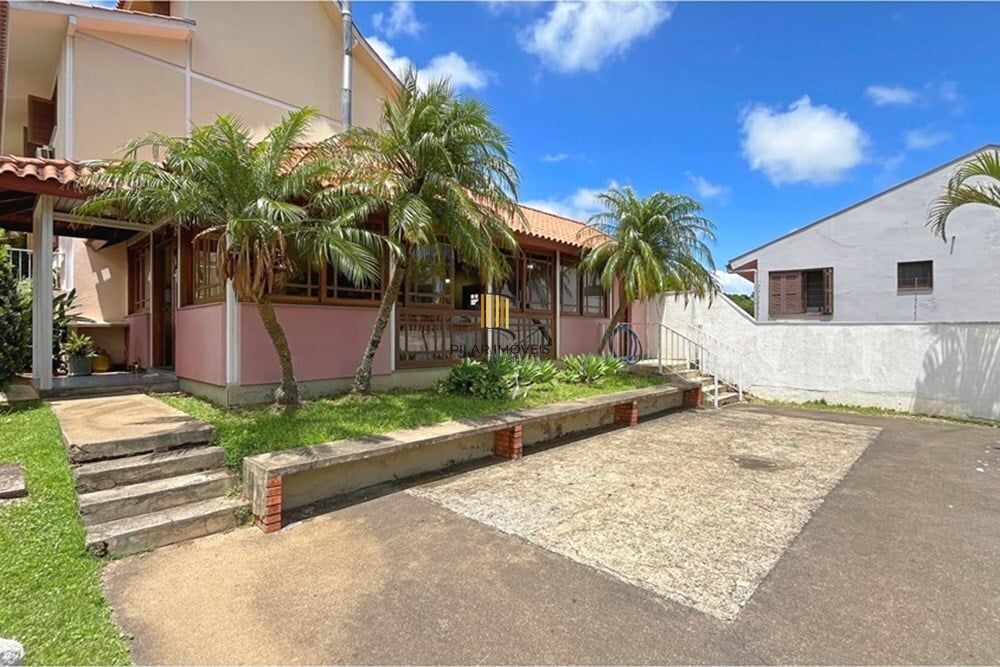 Casa de Condomínio 3 dormitórios no bairro Espírito Santo