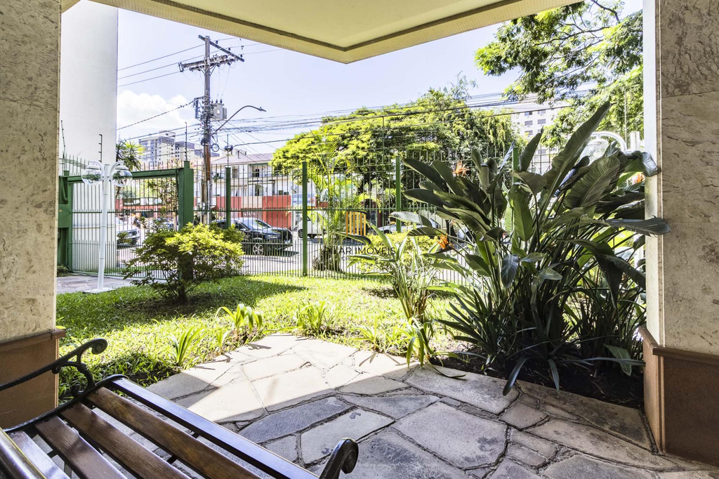 Cobertura 3 dormitórios no bairro Menino Deus