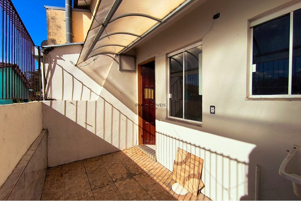 Casa 2 dormitórios no bairro Viamópolis