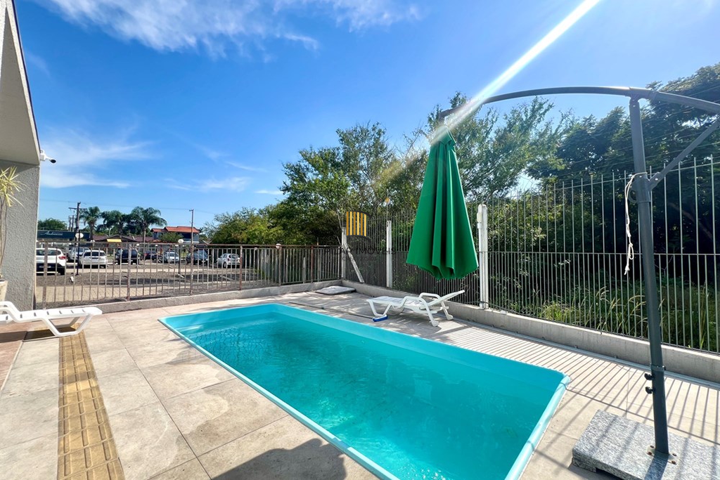 Apartamento 2 dormitórios no bairro Olaria