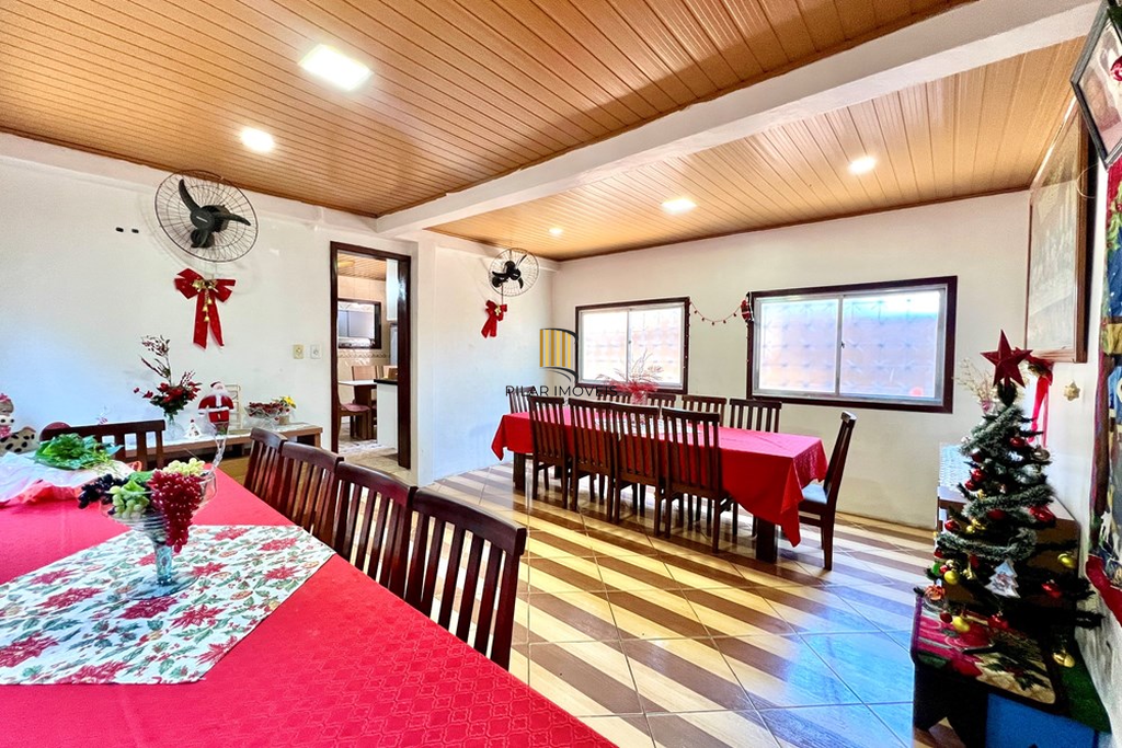 Casa 4 dormitórios no bairro Estância Velha