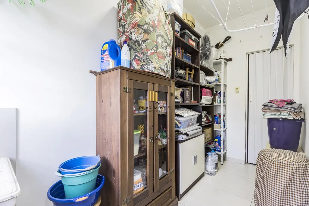 Apartamento 3 dormitórios no bairro Azenha