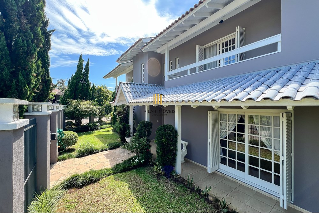 Casa 4 dormitórios no bairro Marechal Rondon