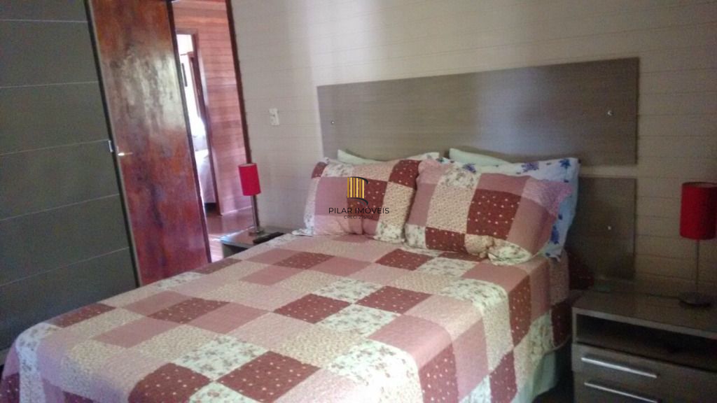 Casa 3 dormitórios no bairro Teresópolis