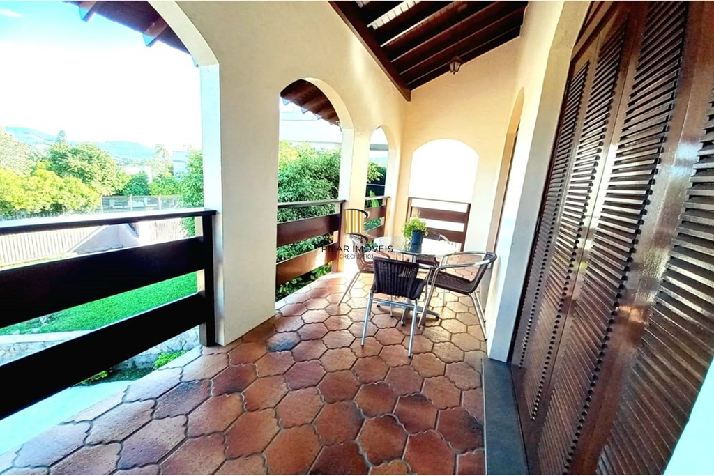 Casa 4 dormitórios no bairro Rolante