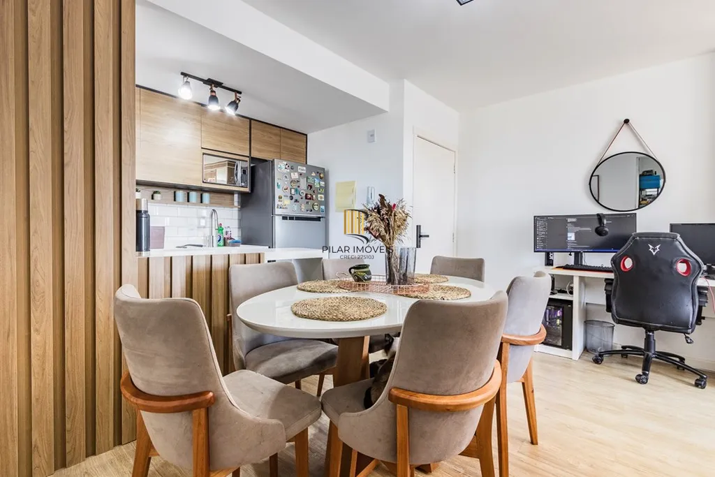 Apartamento 3 dormitórios no bairro Vila Ipiranga