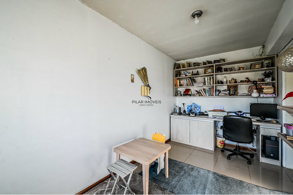 Casa de Condomínio 4 dormitórios no bairro Santa Tereza