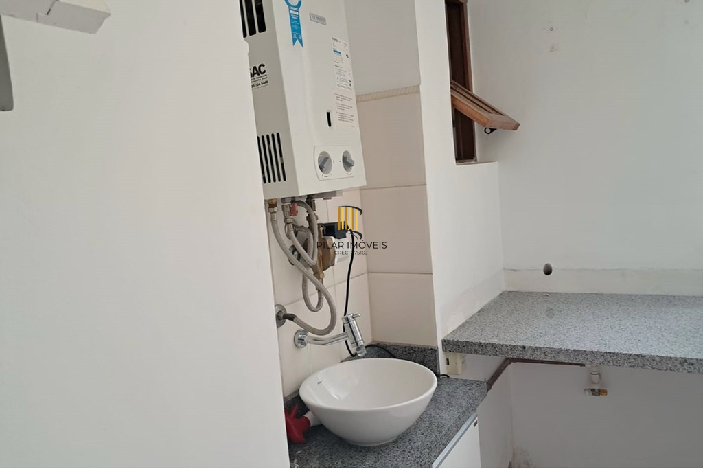 Apartamento 2 dormitórios no bairro Menino Deus