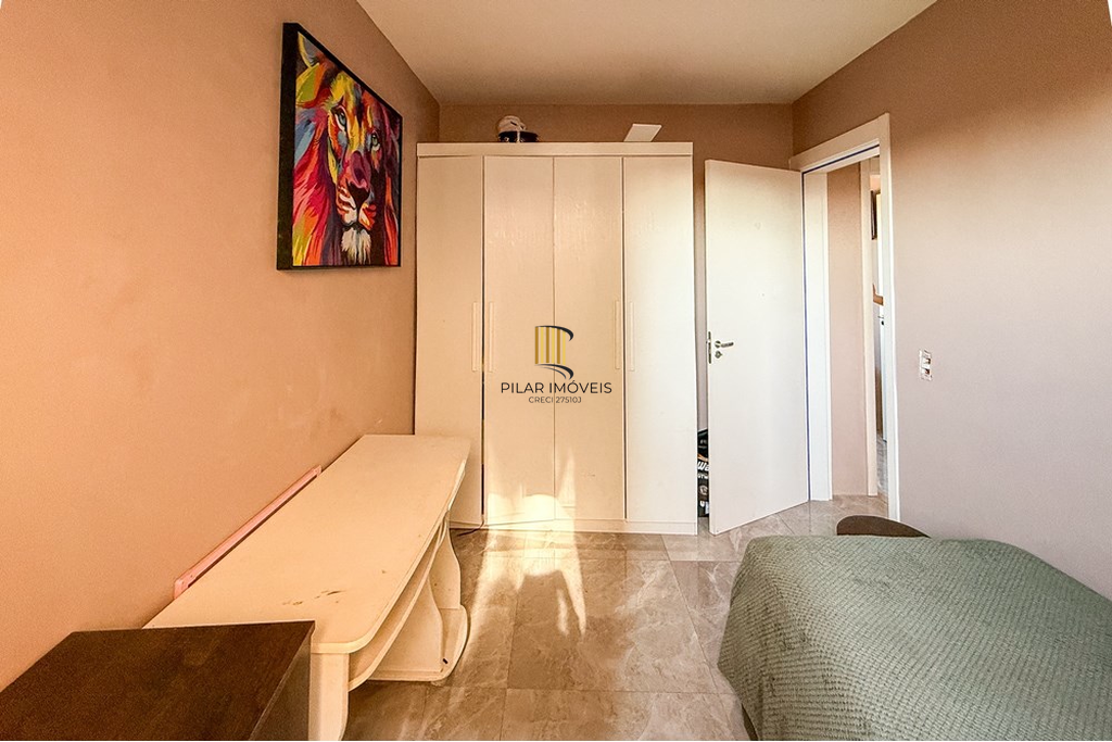 Apartamento 2 dormitórios no bairro Olaria