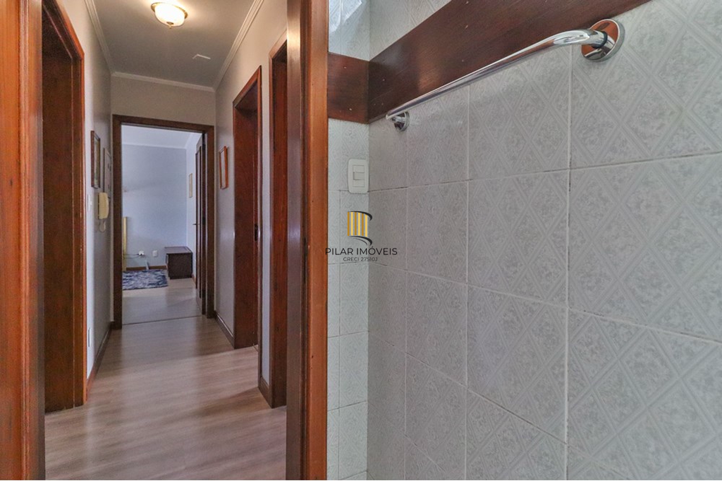 Casa 5 dormitórios no bairro Jardim Lindóia