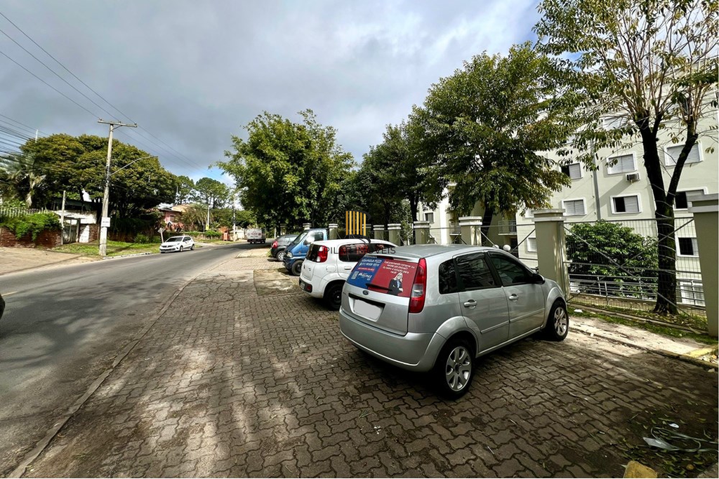 Apartamento 2 dormitórios no bairro Olaria