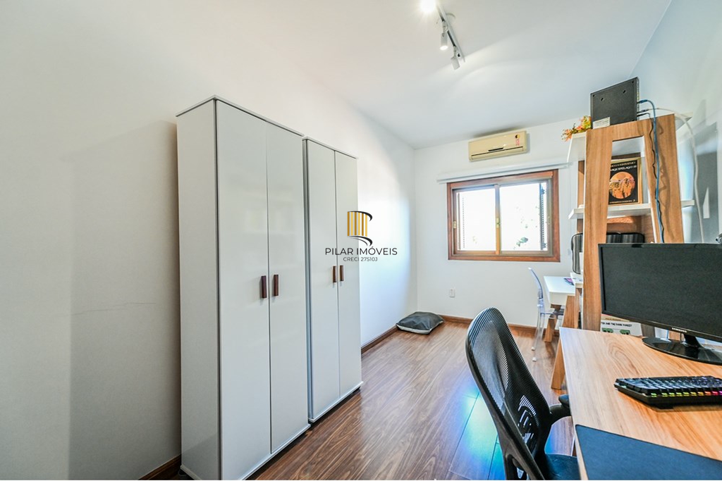 Casa de Condomínio 3 dormitórios no bairro Tristeza