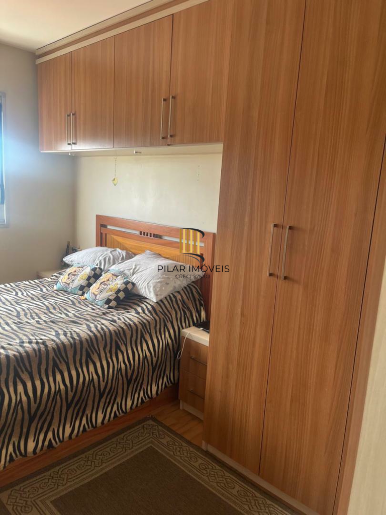 Apartamento 2 dormitórios no bairro Glória