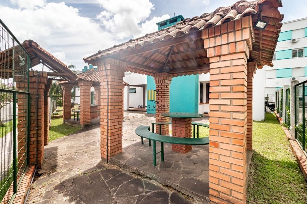 Apartamento 2 dormitórios no bairro Morro Santana