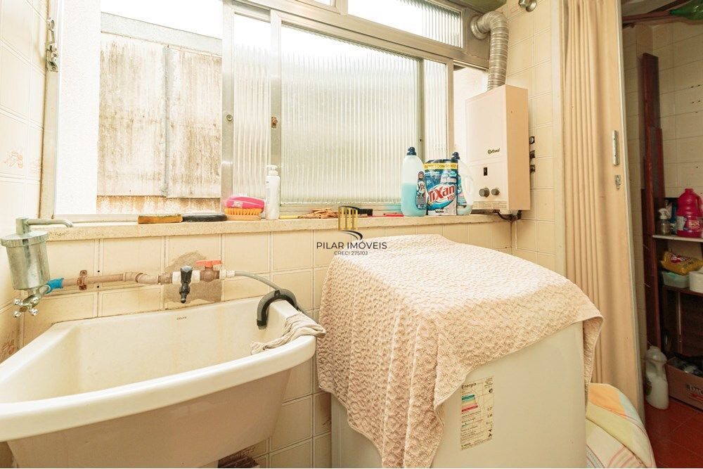 Apartamento 2 dormitórios no bairro Santa Cecília