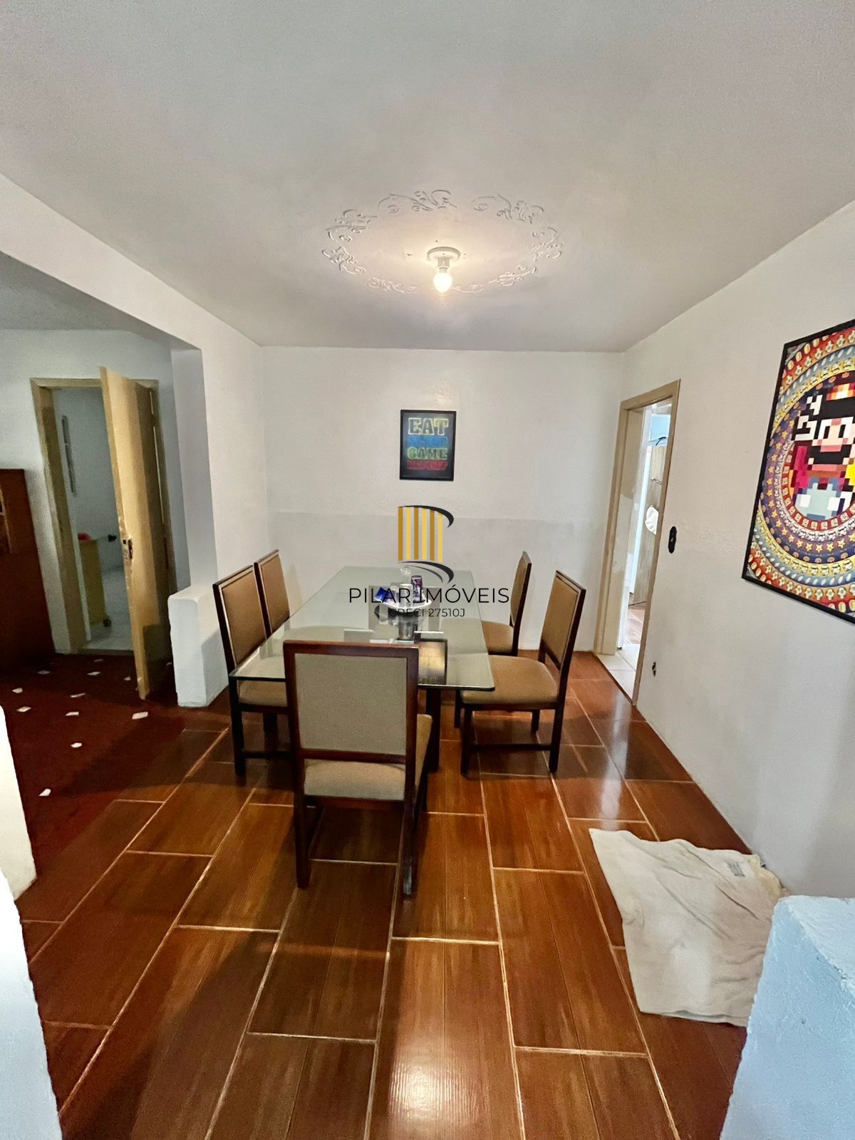 Casa com 80 m2 de área construída, 03 dorm, sala estar/jantar, cozinha, pátio