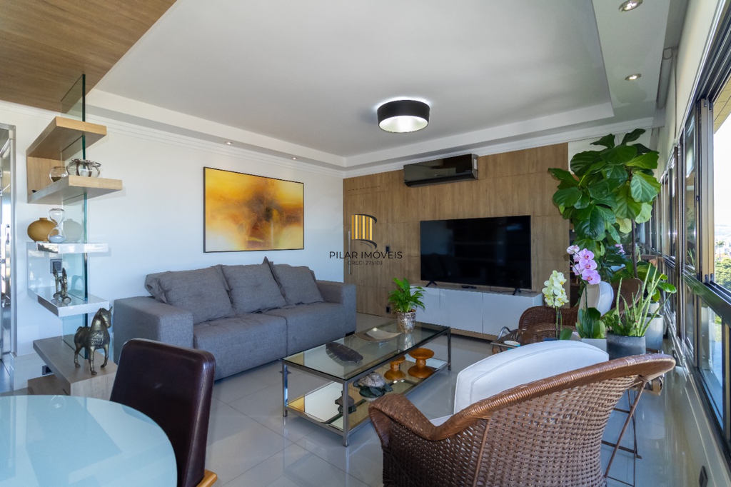 Apartamento 3 dormitórios no bairro Petrópolis