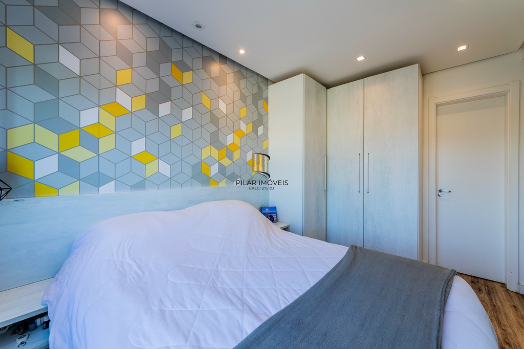 Apartamento 2 dormitórios no bairro Azenha