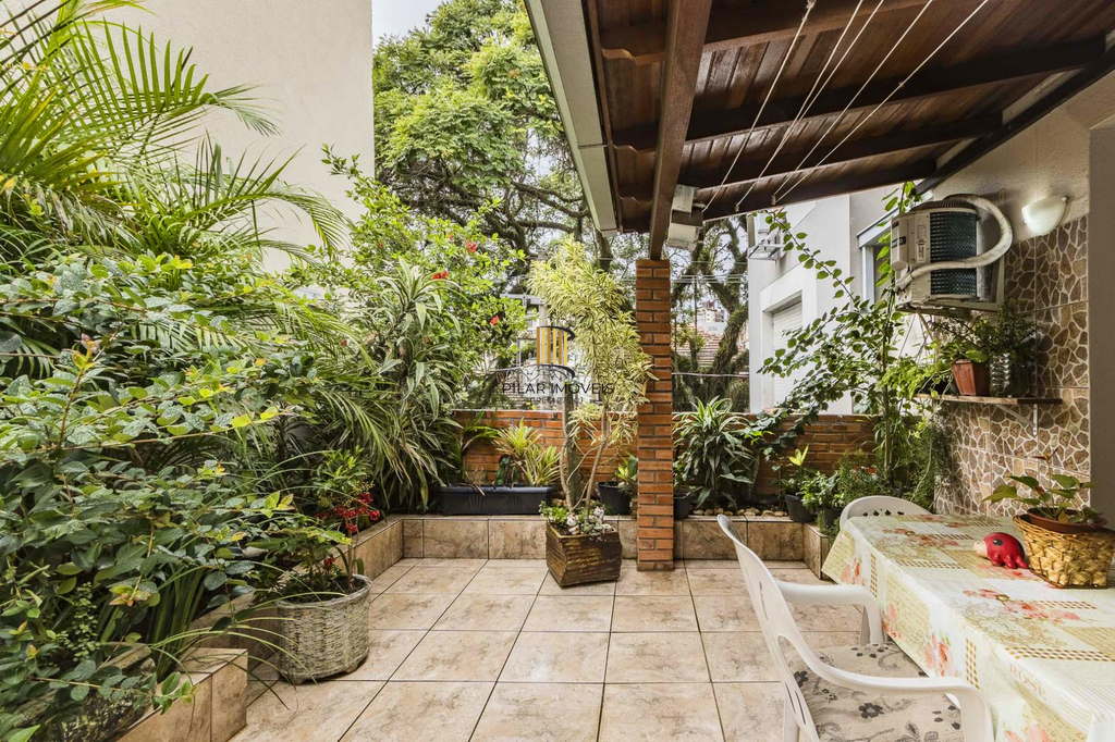 Apartamento 2 dormitórios no bairro Petrópolis