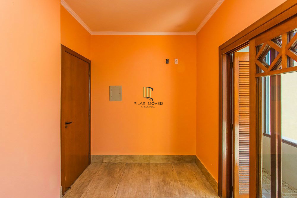 Casa 4 dormitórios no bairro Moinhos de Vento