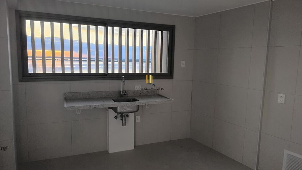 Apartamento 3 dormitórios no bairro Praia de Belas