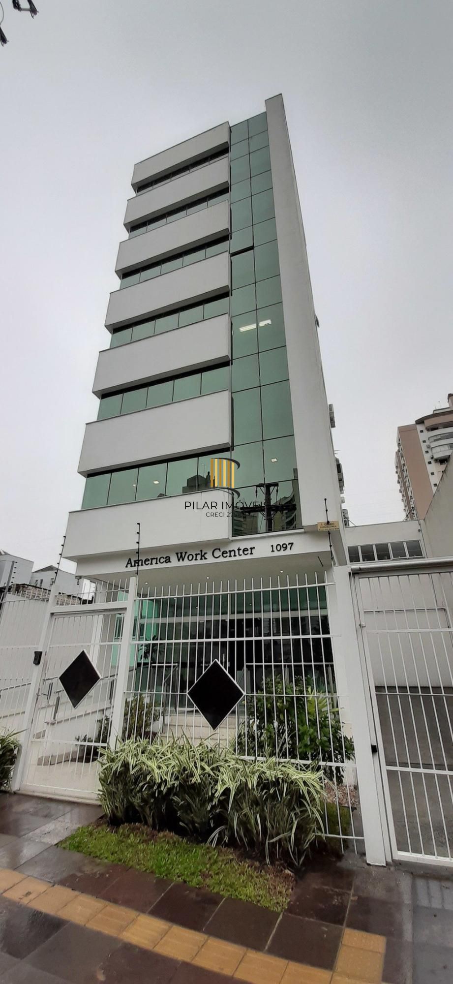 Sala Comercial no bairro Menino Deus - Pilar Imóveis