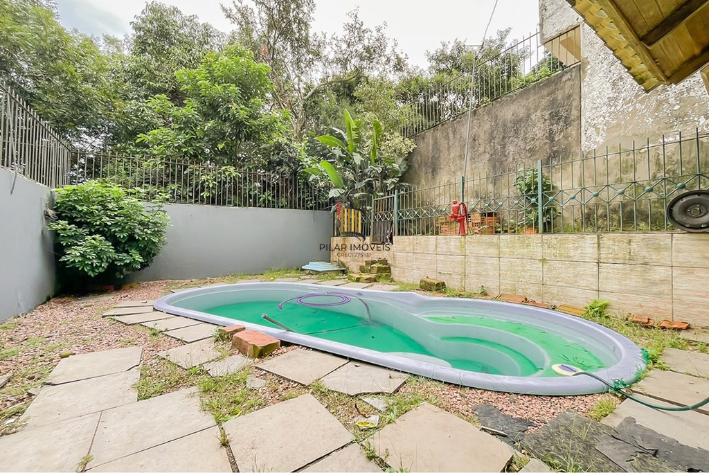 Casa 3 dormitórios no bairro Aberta dos Morros