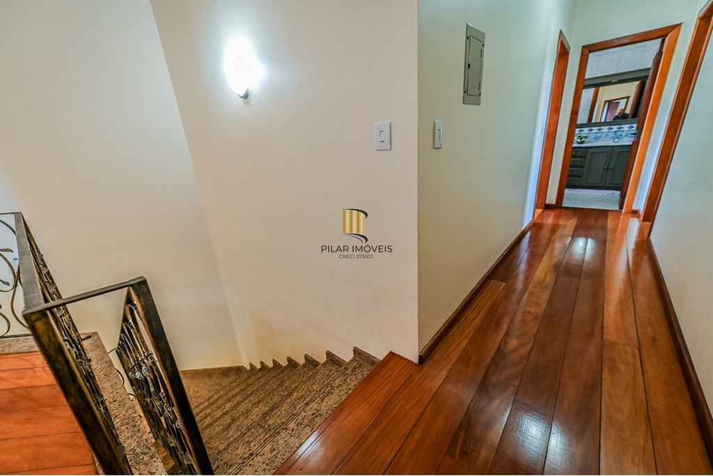 Casa de Condomínio 3 dormitórios no bairro Nonoai