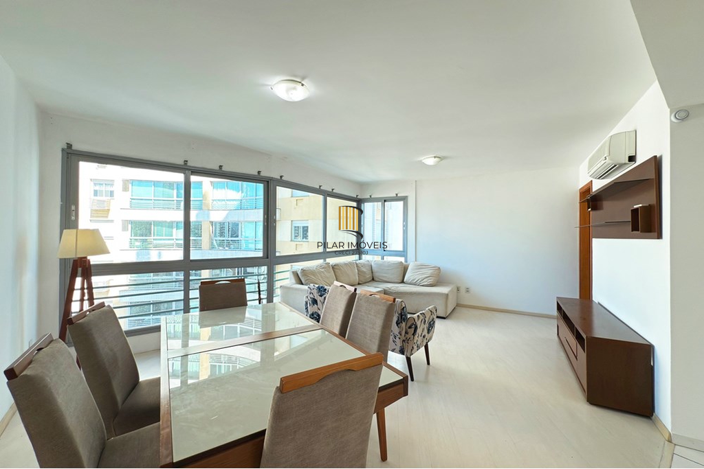 Apartamento 3 dormitórios no bairro Menino Deus