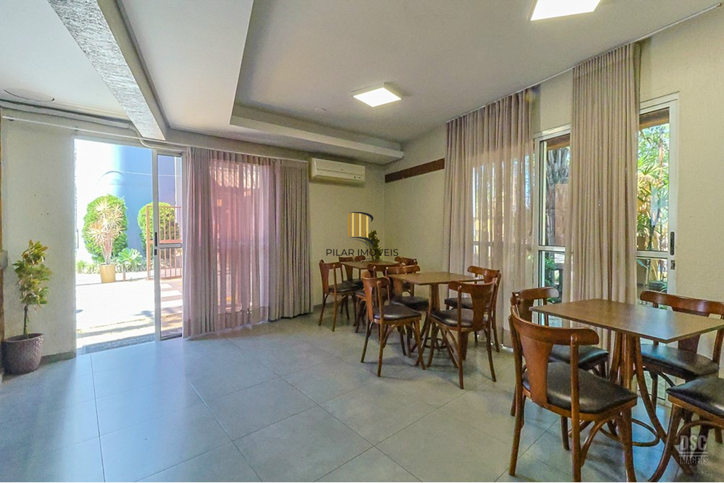 Casa de Condomínio 4 dormitórios no bairro Jardim Itu Sabará