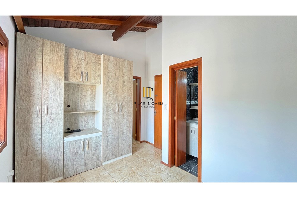 Casa 3 dormitórios no bairro Vila Nova