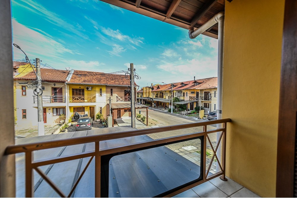 Casa de Condomínio 2 dormitórios no bairro Hípica