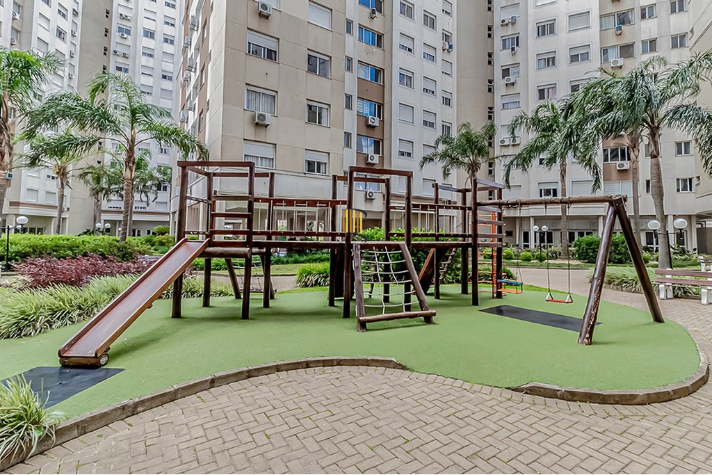 Apartamento 2 dormitórios no bairro Vila Ipiranga