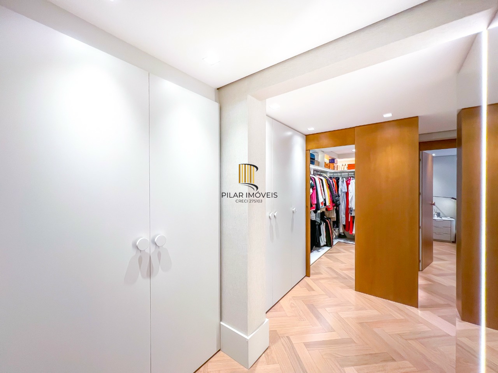 Apartamento 3 dormitórios no bairro Mont Serrat