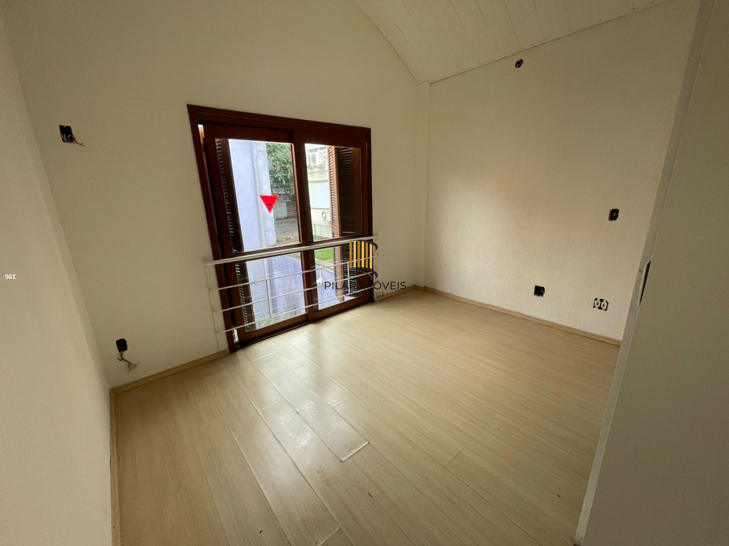 Casa 2 dormitórios no bairro Jardim do Salso