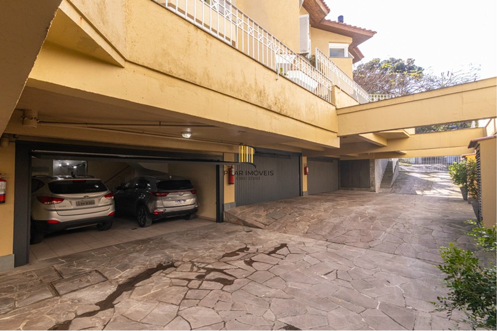 Casa de Condomínio 4 dormitórios no bairro Boa Vista