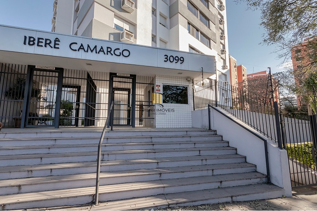 Apartamento 3 dormitórios no bairro Chácara das Pedras