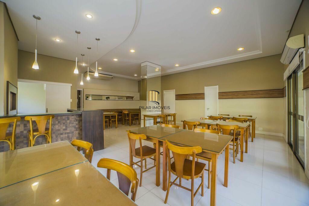 Apartamento 3 dormitórios no bairro Cristal