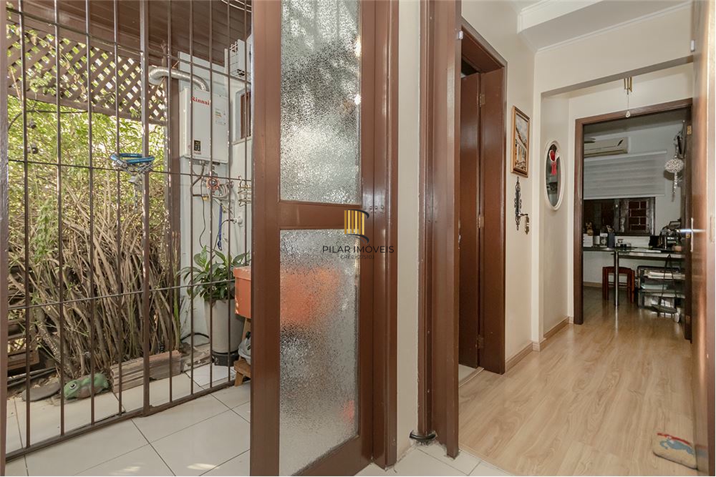 Casa 4 dormitórios no bairro Moinhos de Vento