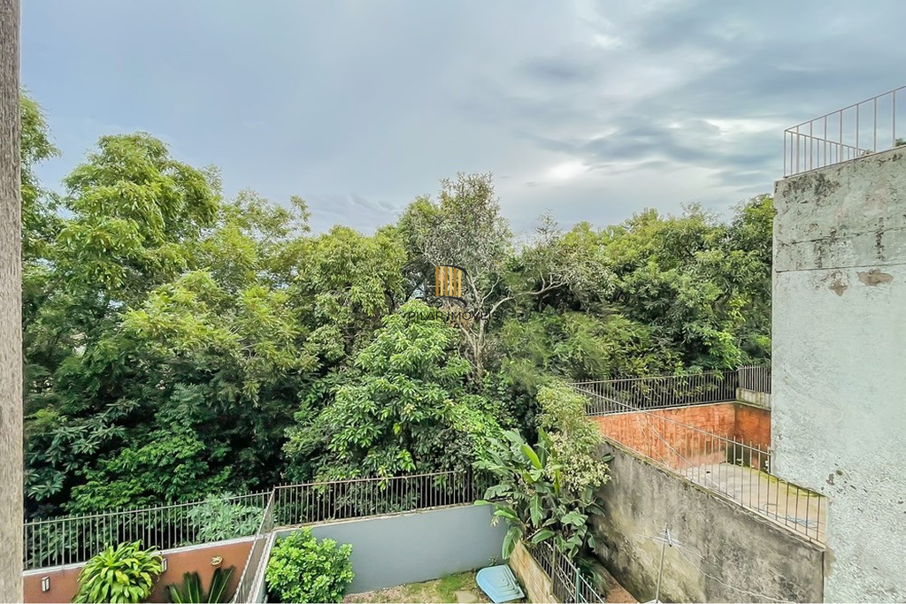 Casa 3 dormitórios no bairro Aberta dos Morros