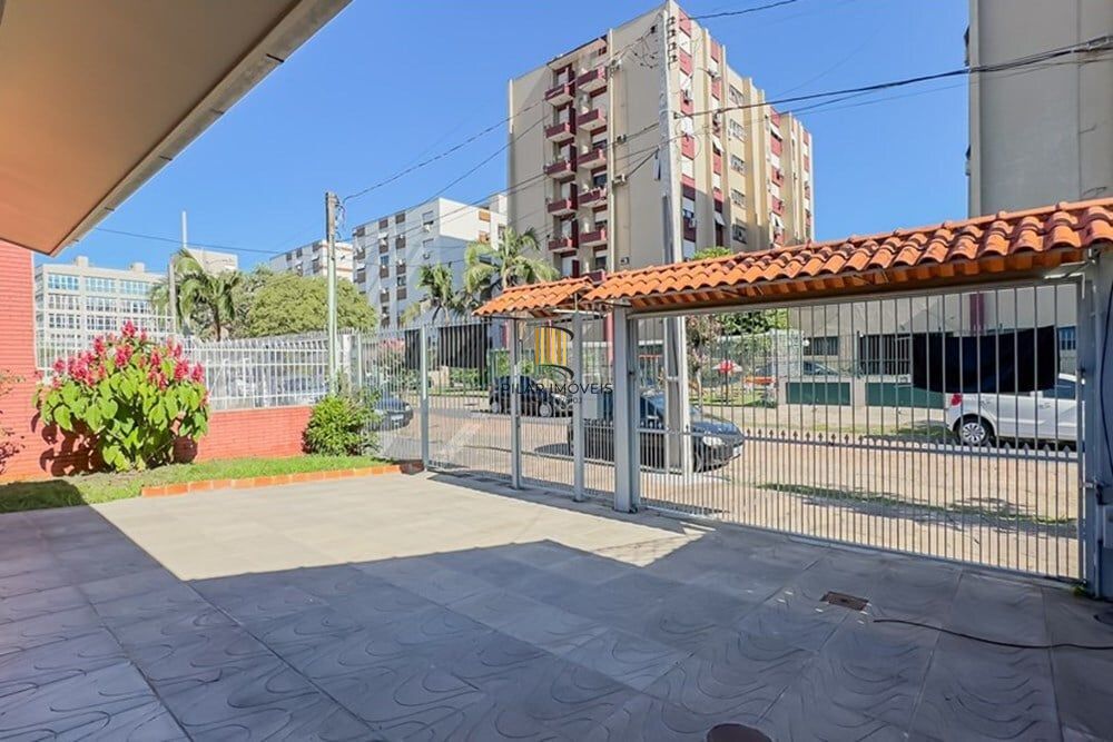 Casa 3 dormitórios no bairro Jardim Lindóia