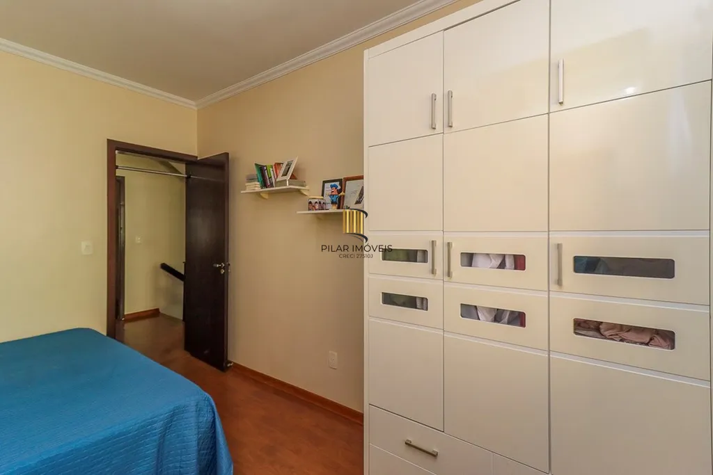 Casa 3 dormitórios no bairro Sarandi