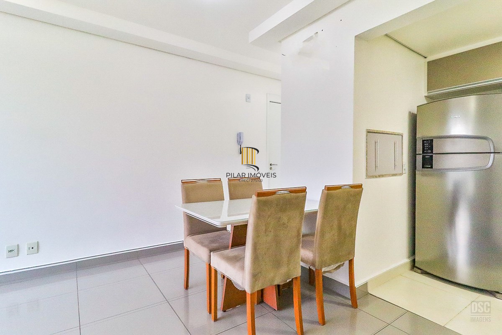 Apartamento 2 dormitórios no bairro Vila Nova