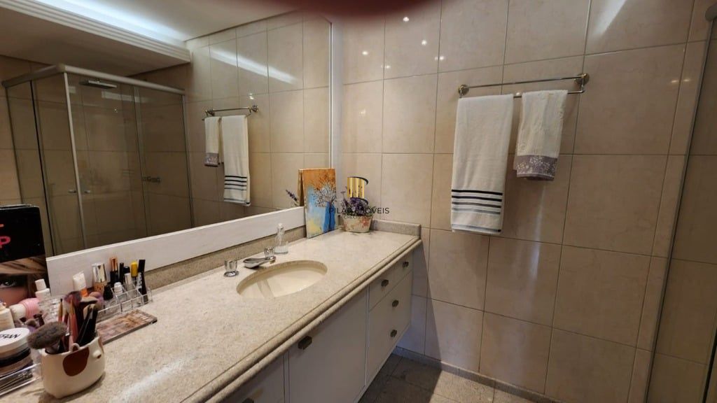 Apartamento 3 dormitórios no bairro Menino Deus