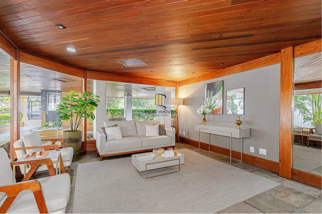 Apartamento 3 dormitórios no bairro Mont Serrat