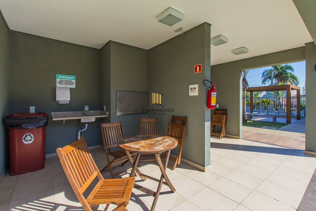 Apartamento 2 dormitórios no bairro Centro