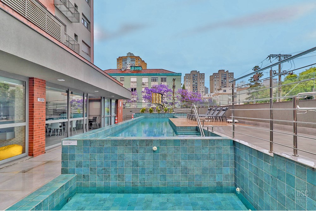 Apartamento 2 dormitórios no bairro Vila Ipiranga